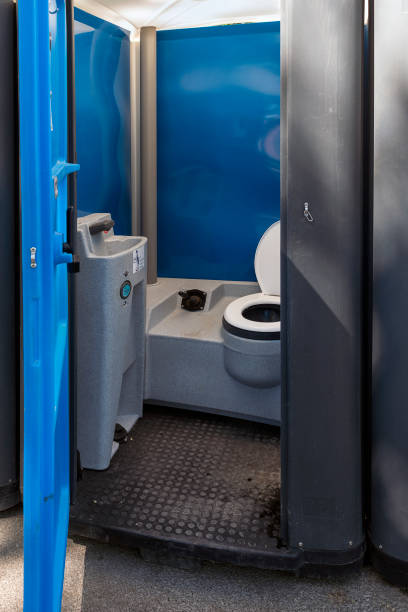 Best Portable toilet rental cost  in Millport, AL